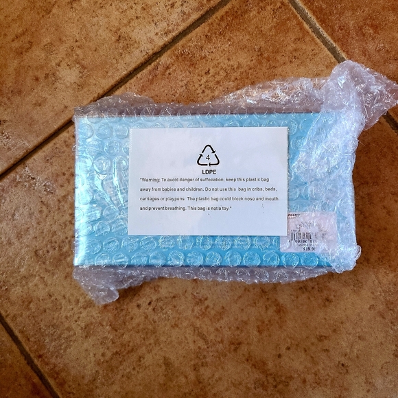 👀50% OFF🐕🧂NWT‼️ Holiday Cheer Dog Salt & Pepper Shakers Set - Picture 6 of 8